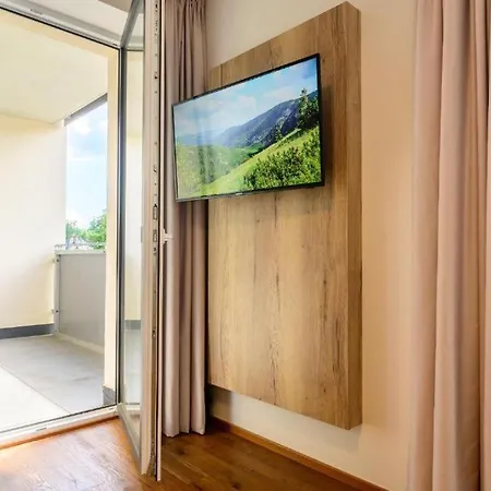 Apartament V Resortu U Spindlerova Mlyna S Wellness *